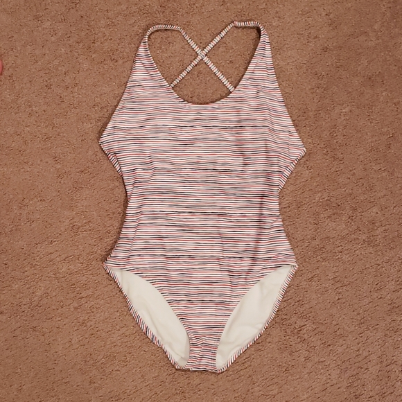 GAP - Striped Swimsuit 🇺🇸 - Picture 1 of 4
